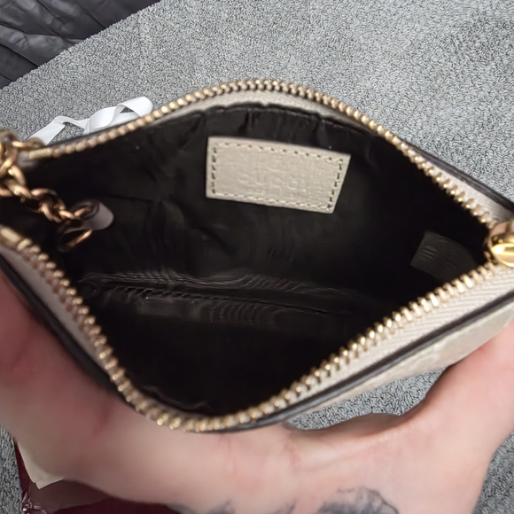 Gucci Card Holder/ Wallet - Picture 7 of 8